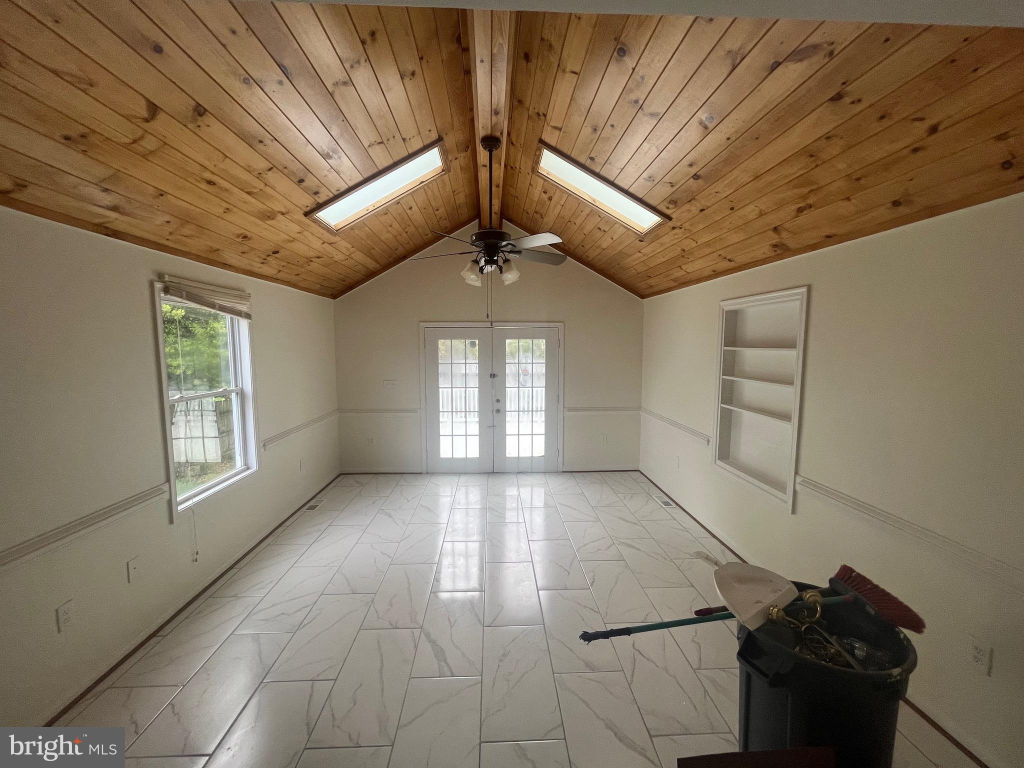 DAVIS LEARY - Residential