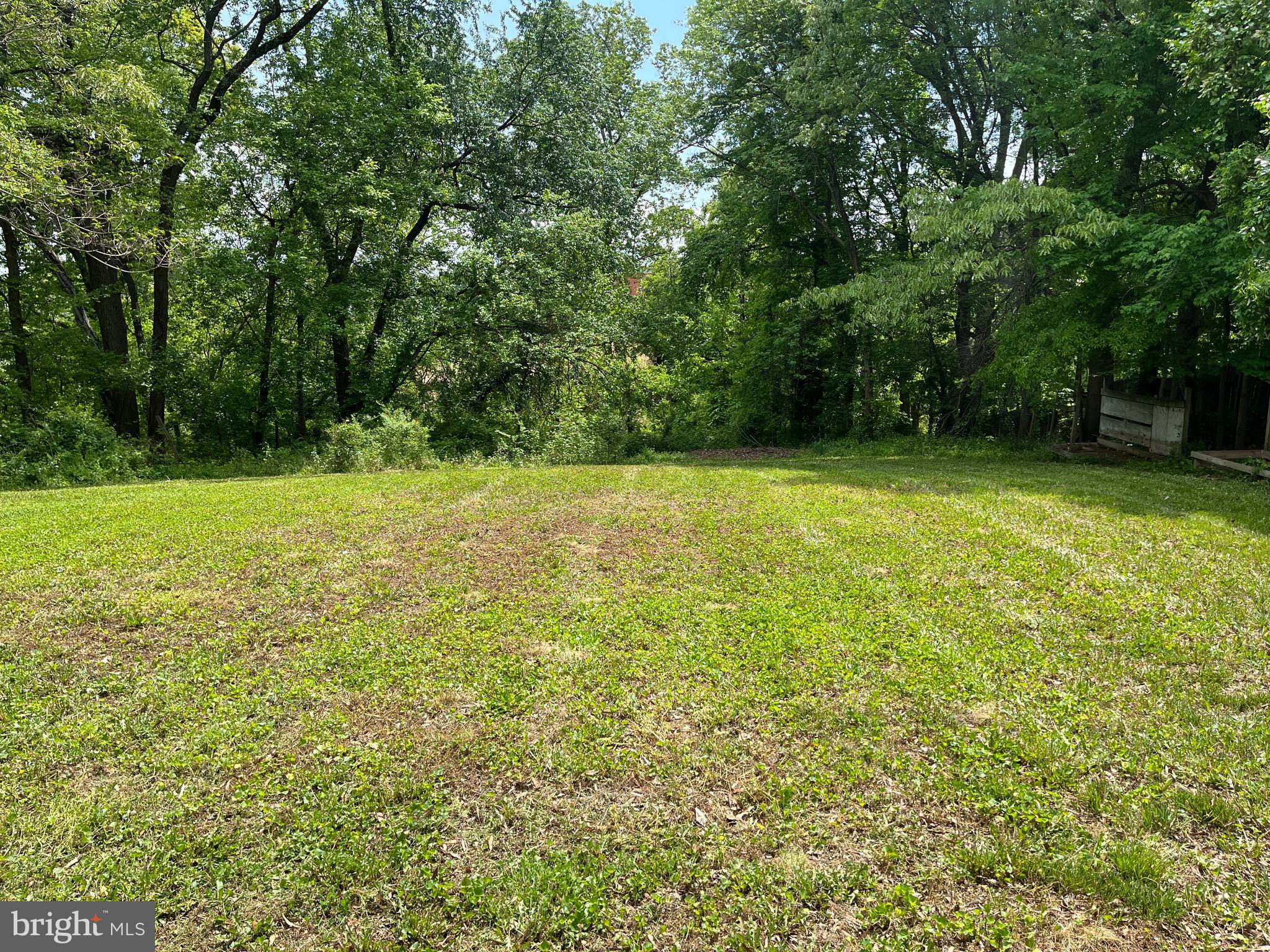 DAVIS LEARY - Residential