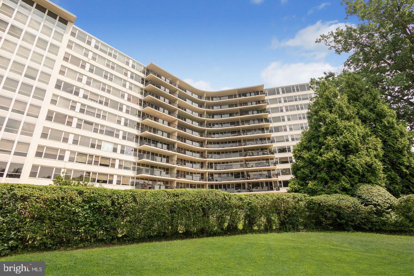 SUTTON TERRACE - Residential