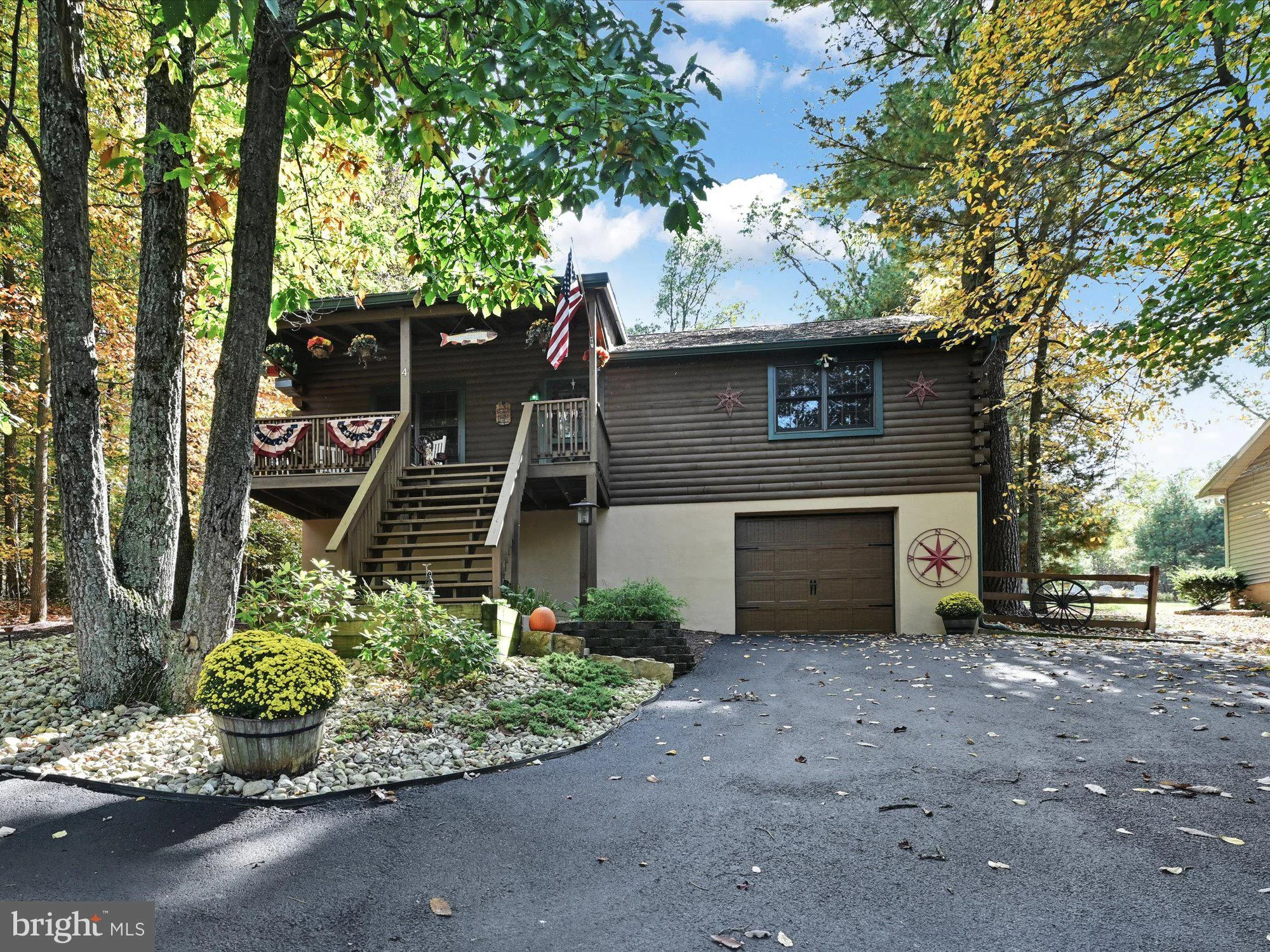 4 Navajo Dr, Auburn, PA 17922