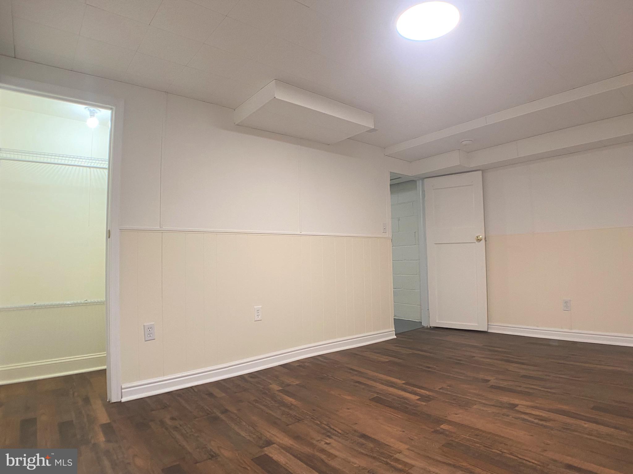 ESSEX - Residential Lease