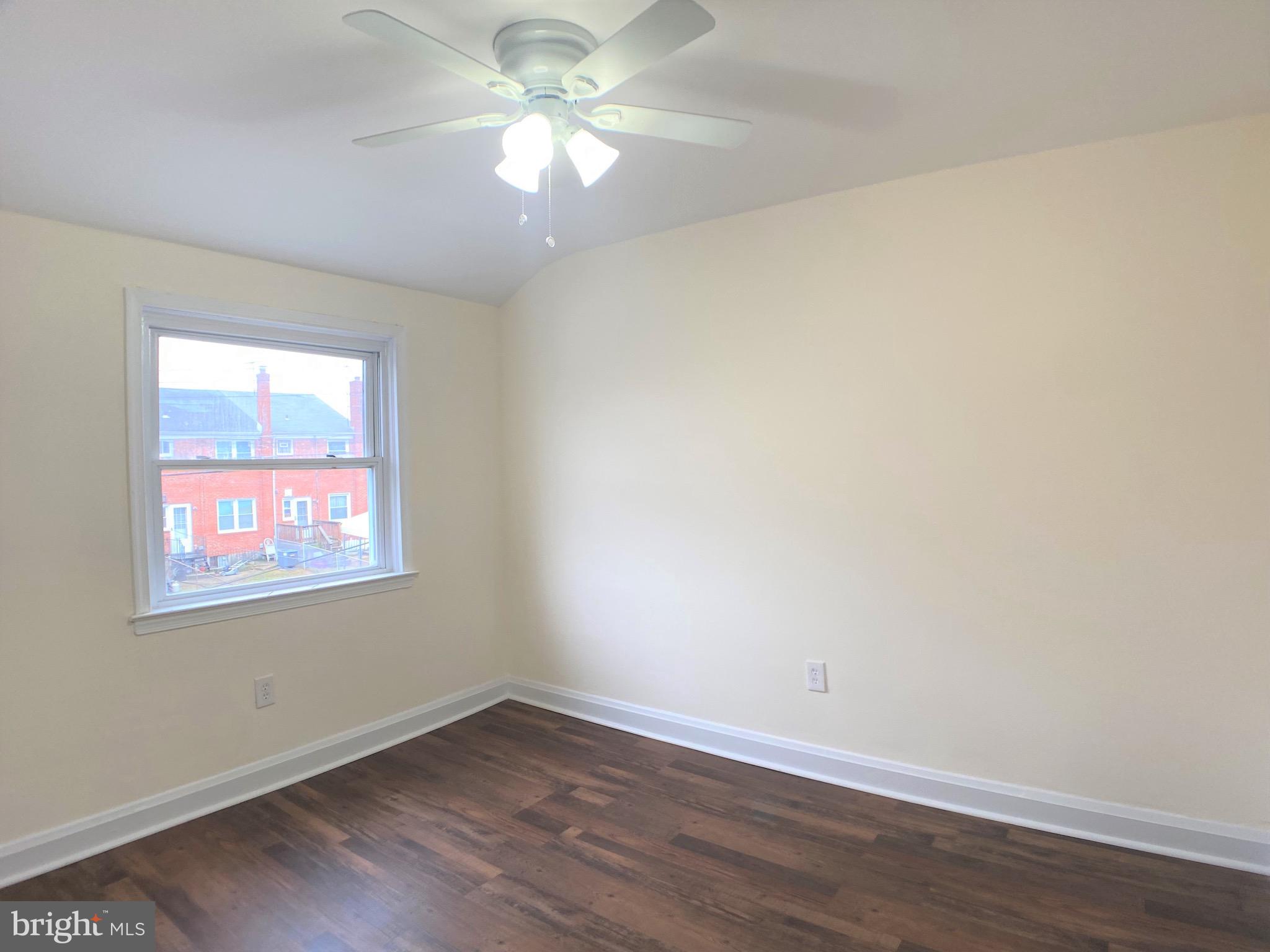 ESSEX - Residential Lease