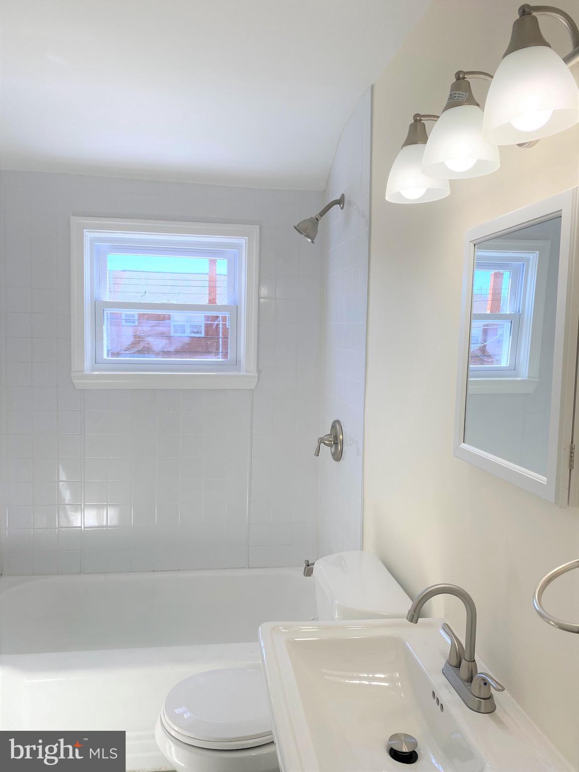 ESSEX - Residential Lease