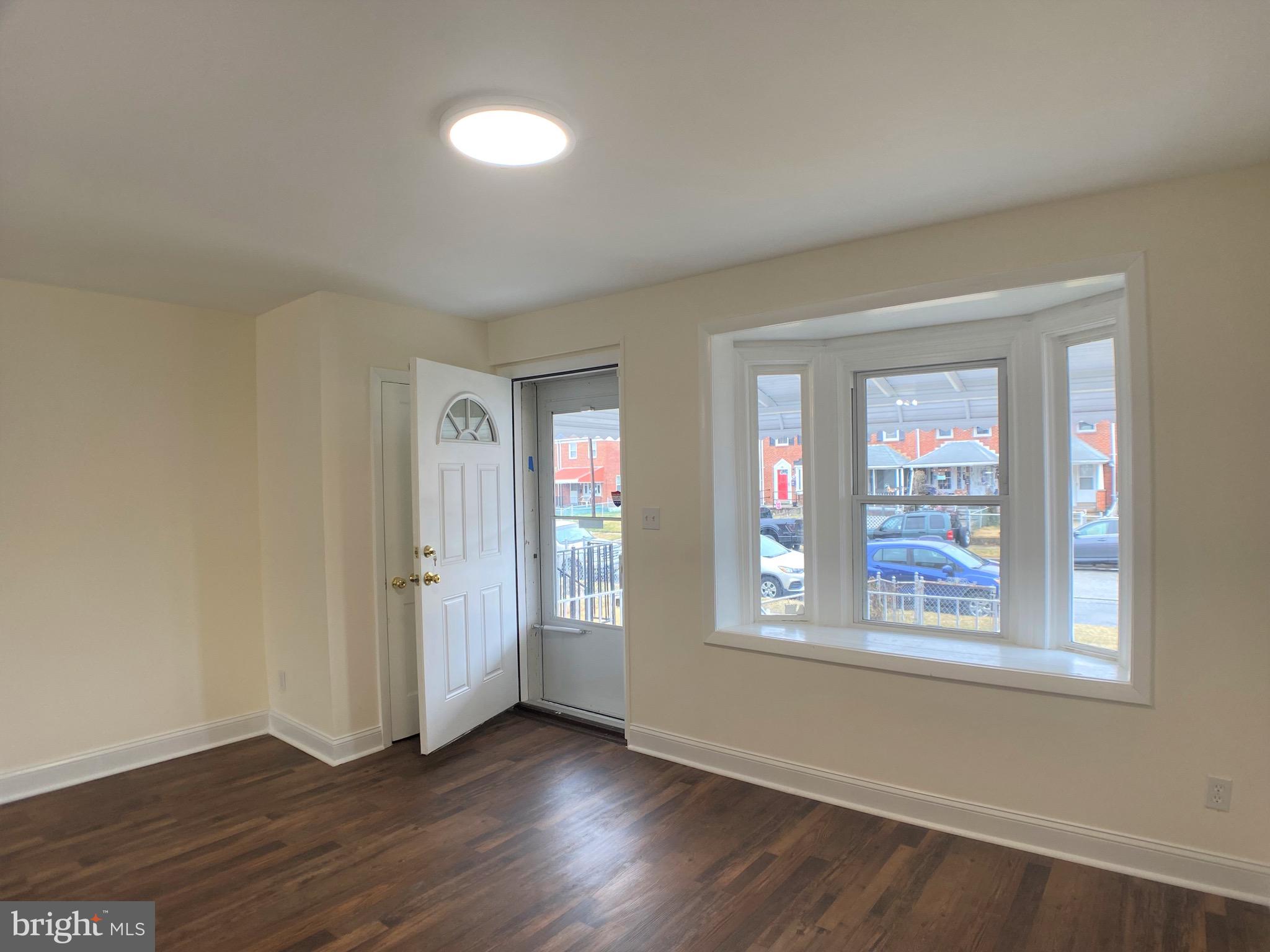 ESSEX - Residential Lease