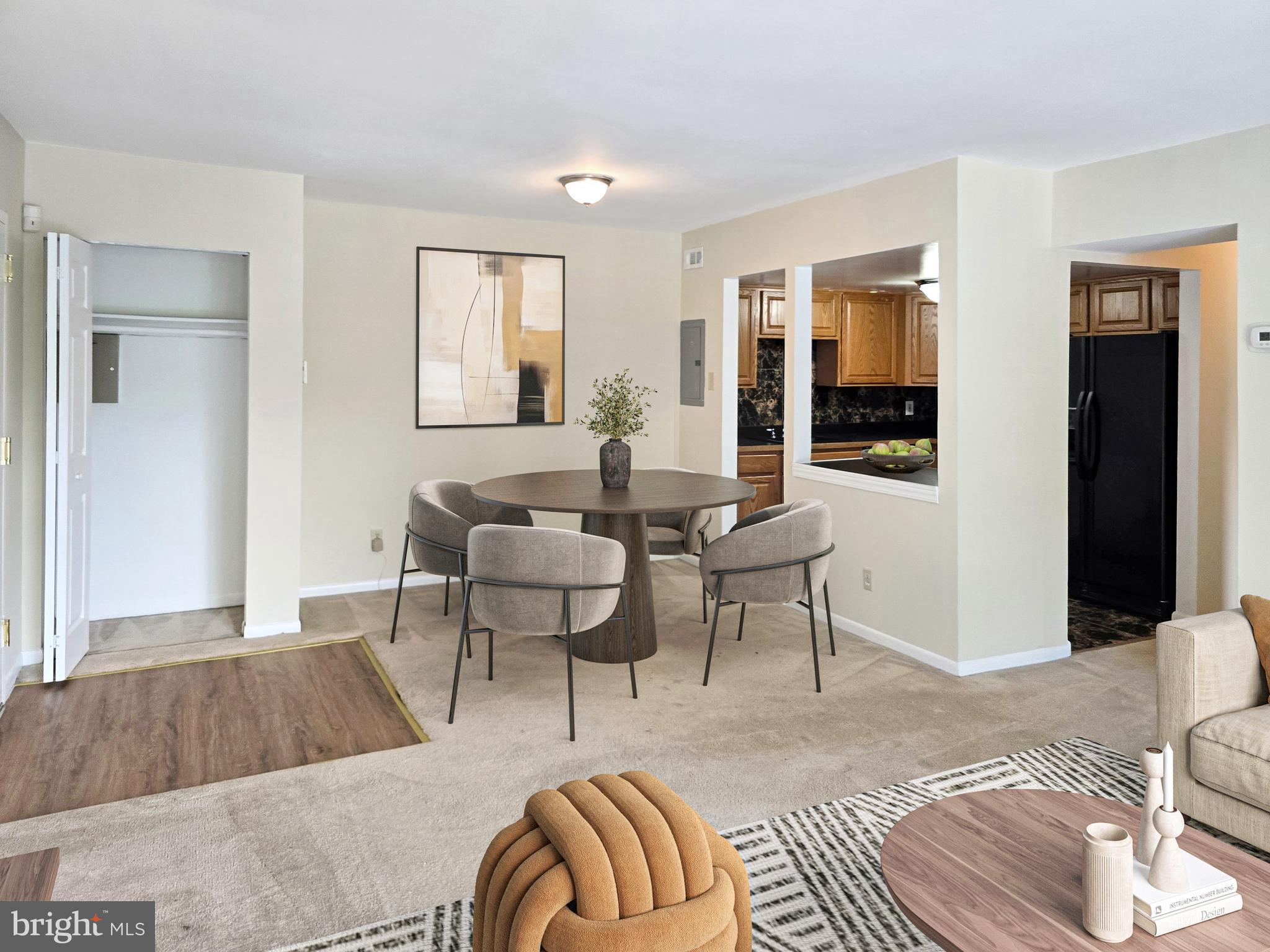 TREETOP CONDO - Residential