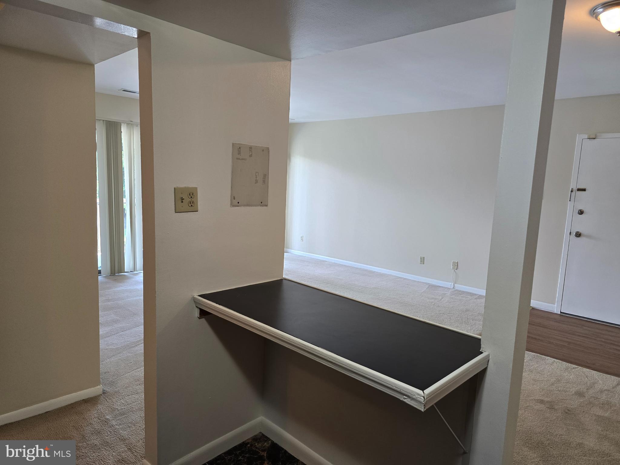 TREETOP CONDO - Residential