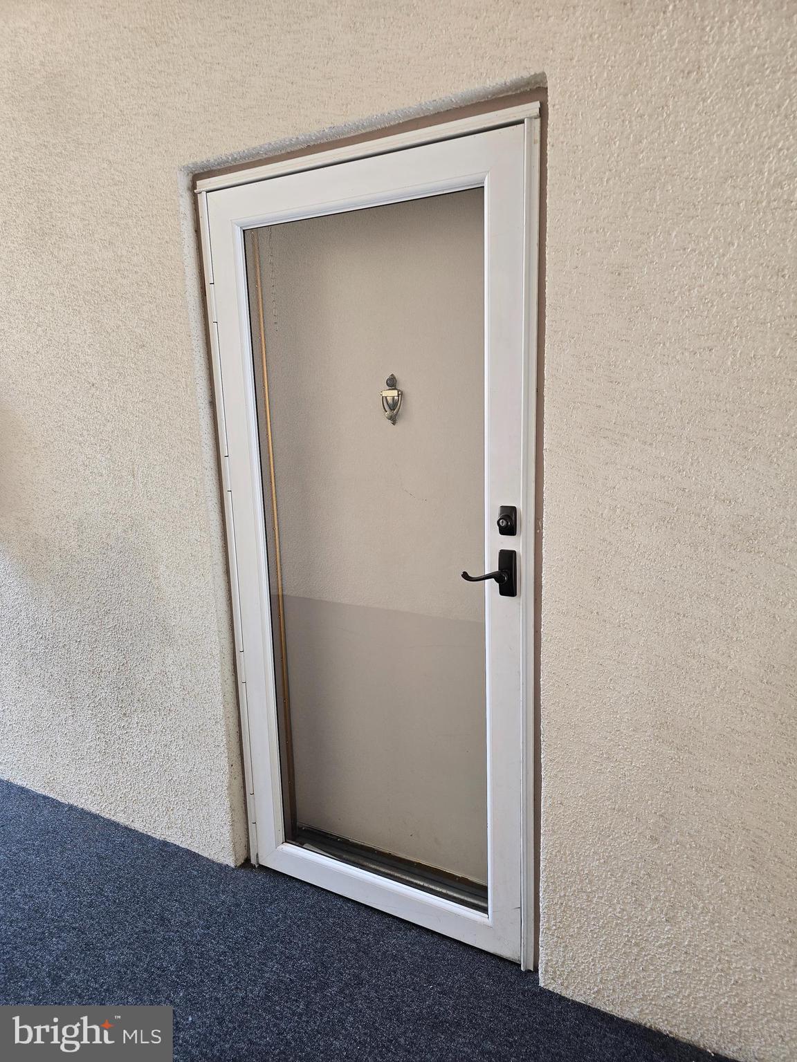 TREETOP CONDO - Residential