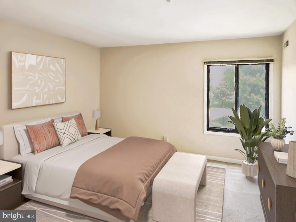 TREETOP CONDO - Residential