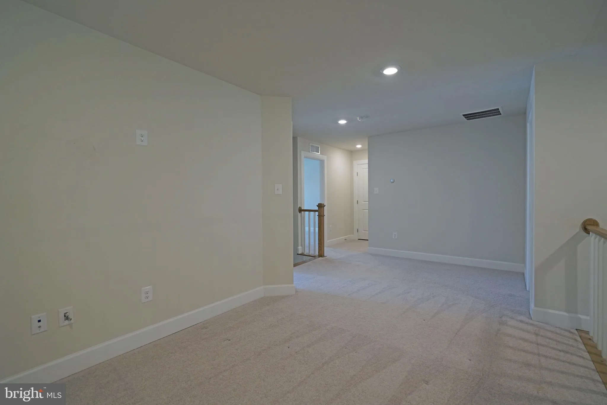 Lewes, Delaware 19958, United States, 3 Bedrooms Bedrooms, ,3 BathroomsBathrooms,Residential,Pending,128384