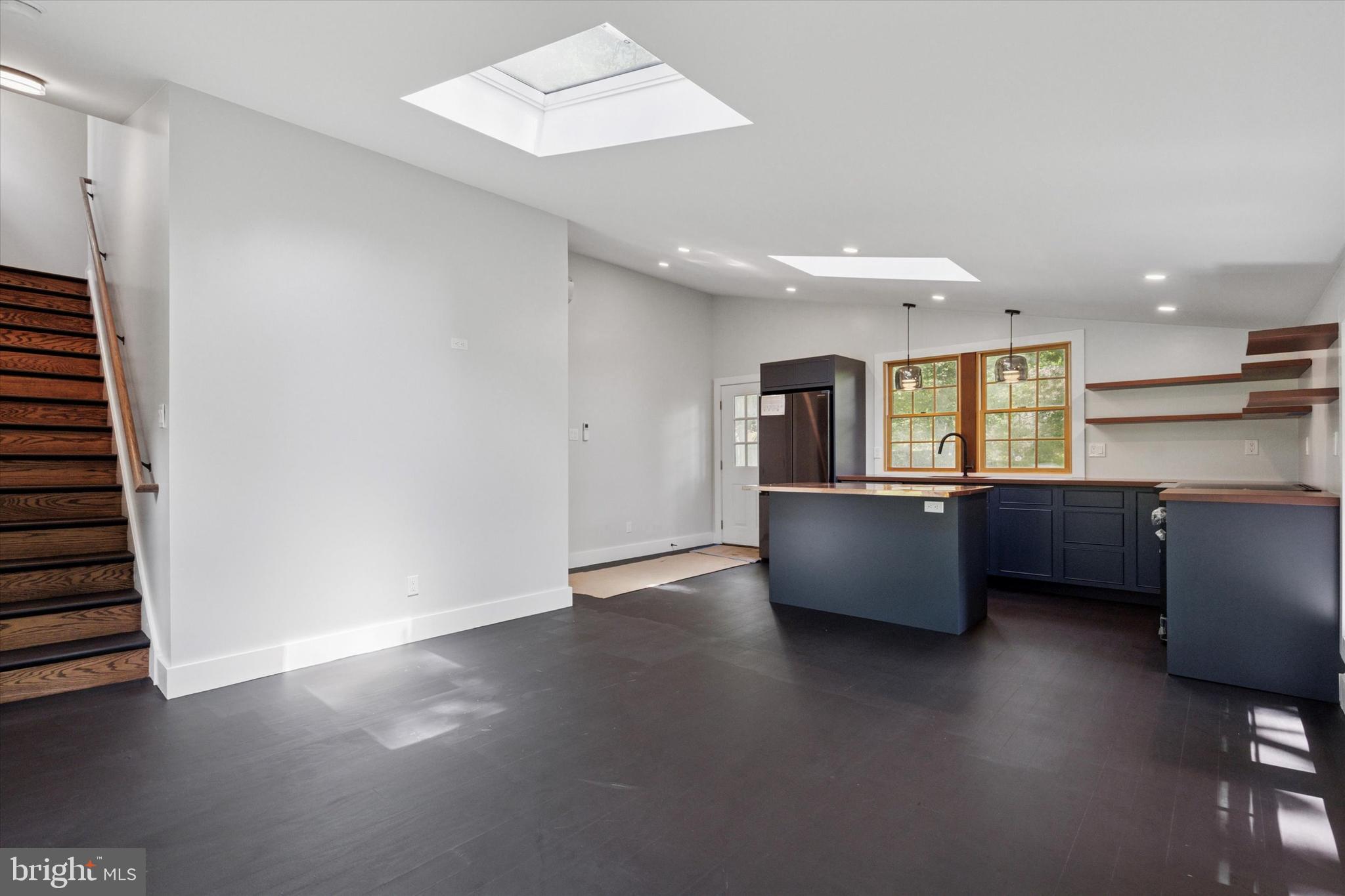 DOYLESTOWN - Residential