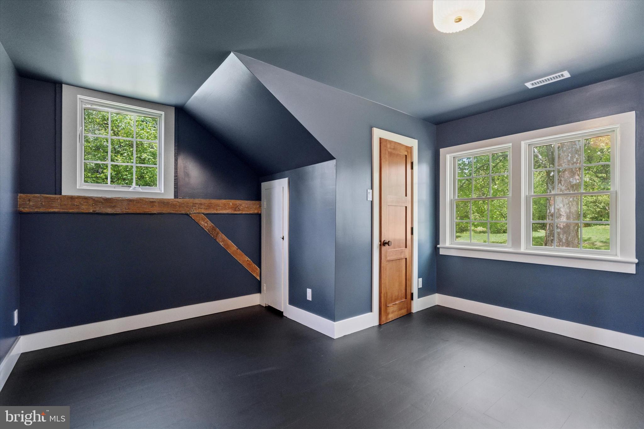 DOYLESTOWN - Residential