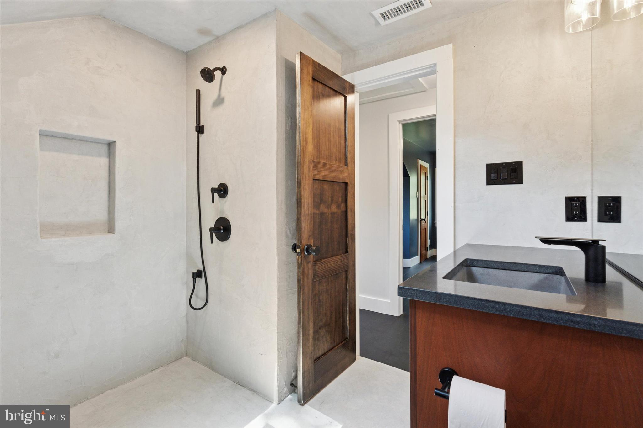 DOYLESTOWN - Residential