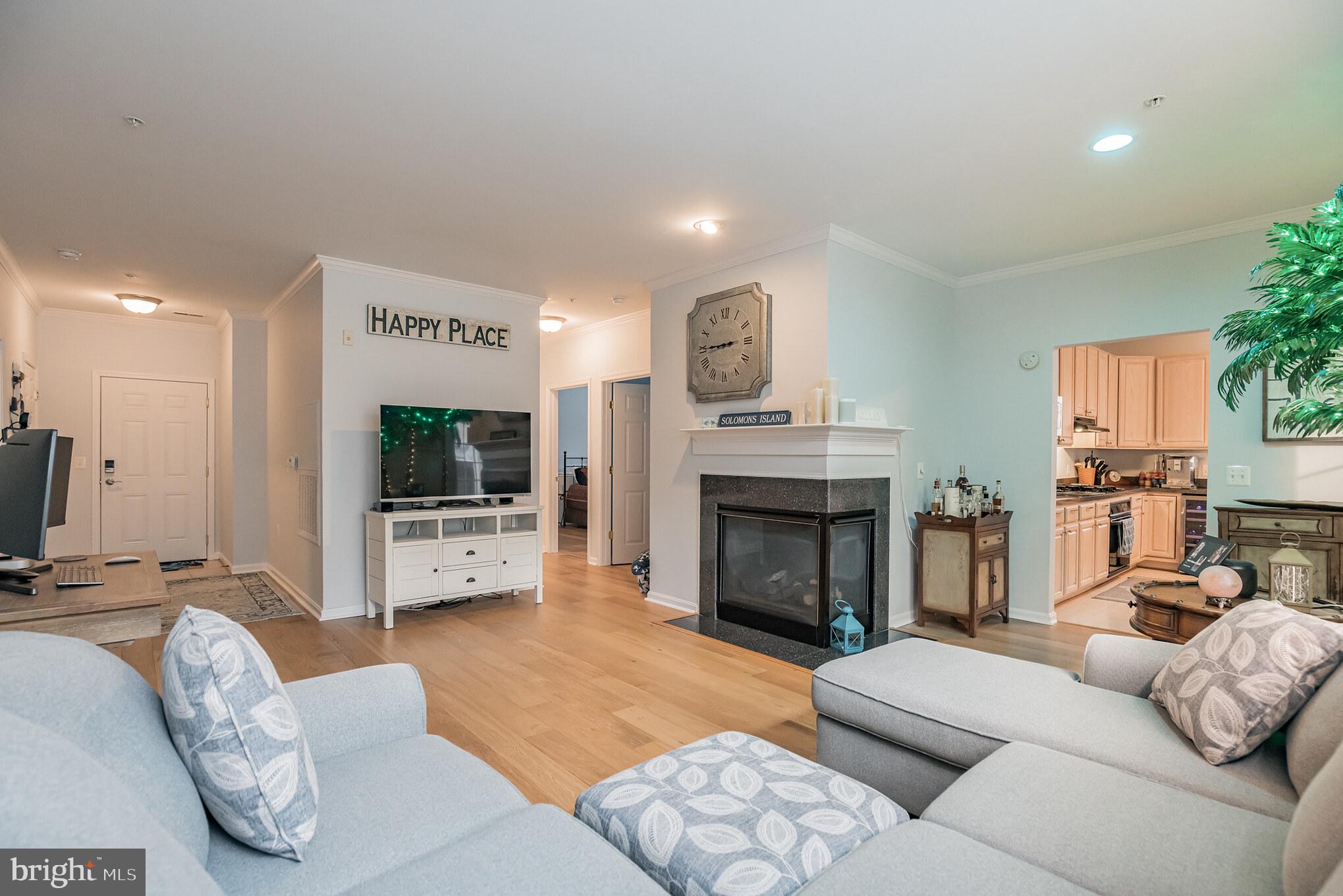 SOLOMONS LANDING - Residential