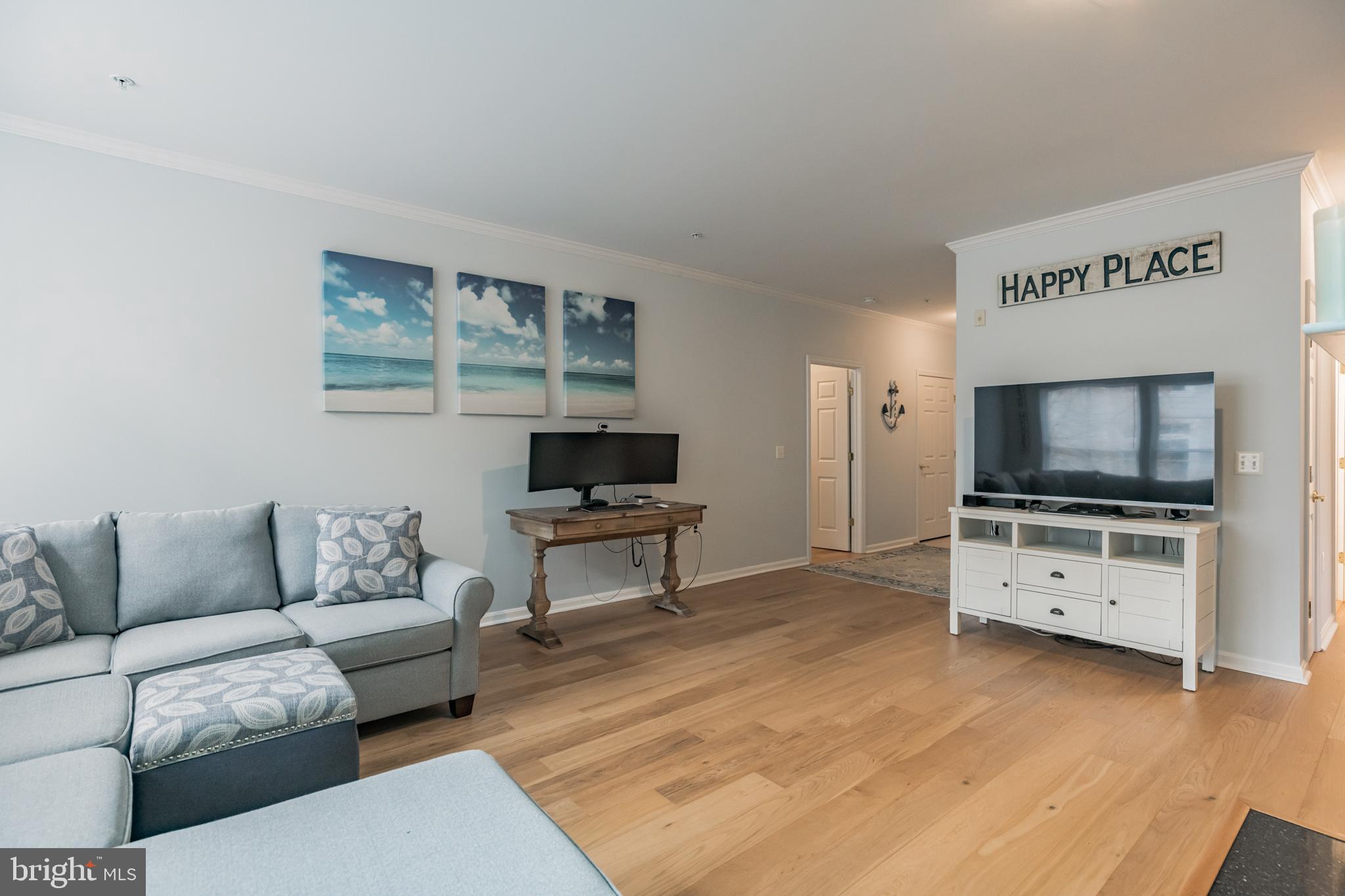 SOLOMONS LANDING - Residential