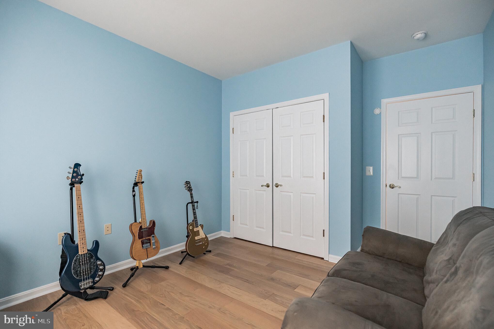 SOLOMONS LANDING - Residential