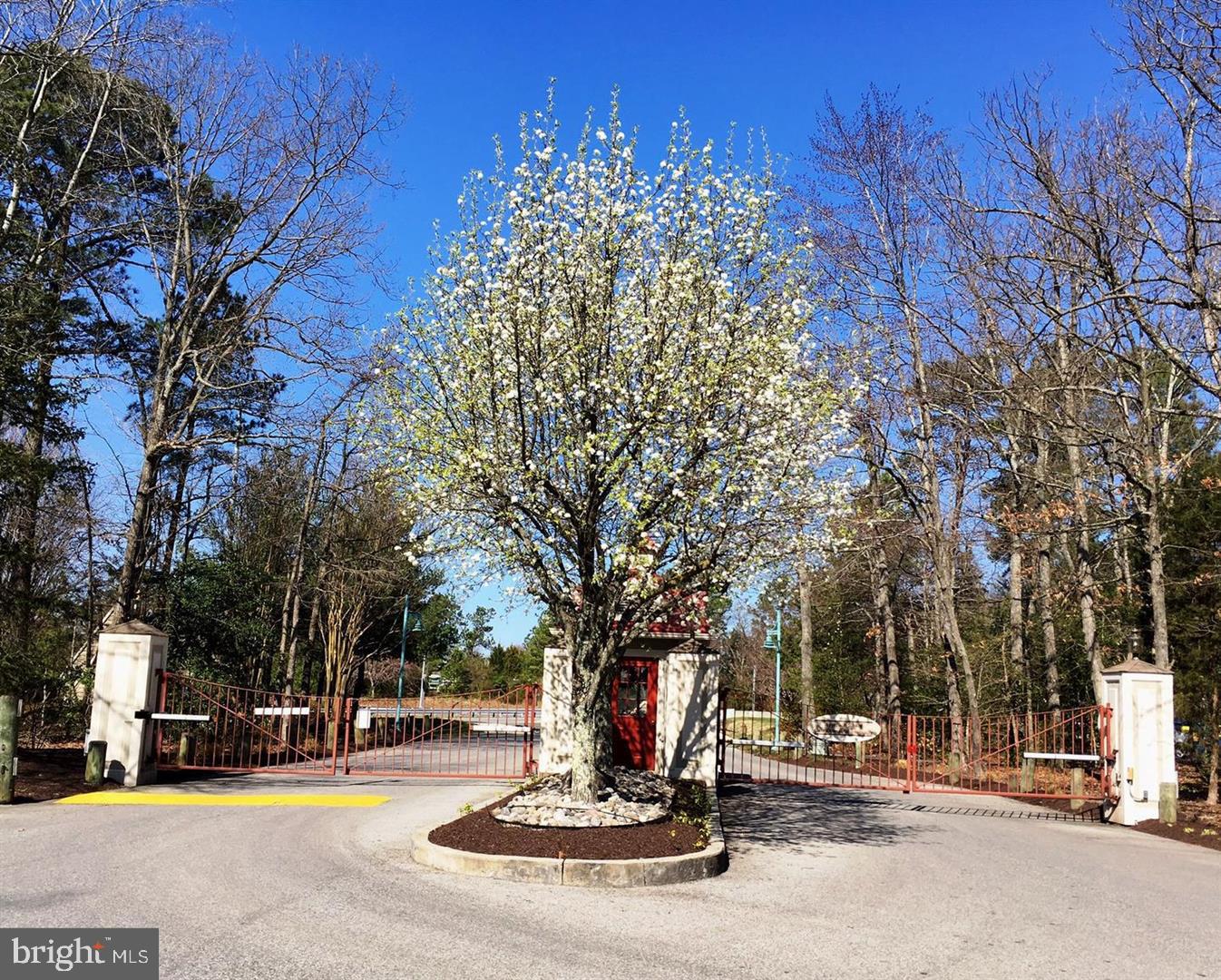 SOLOMONS LANDING - Residential