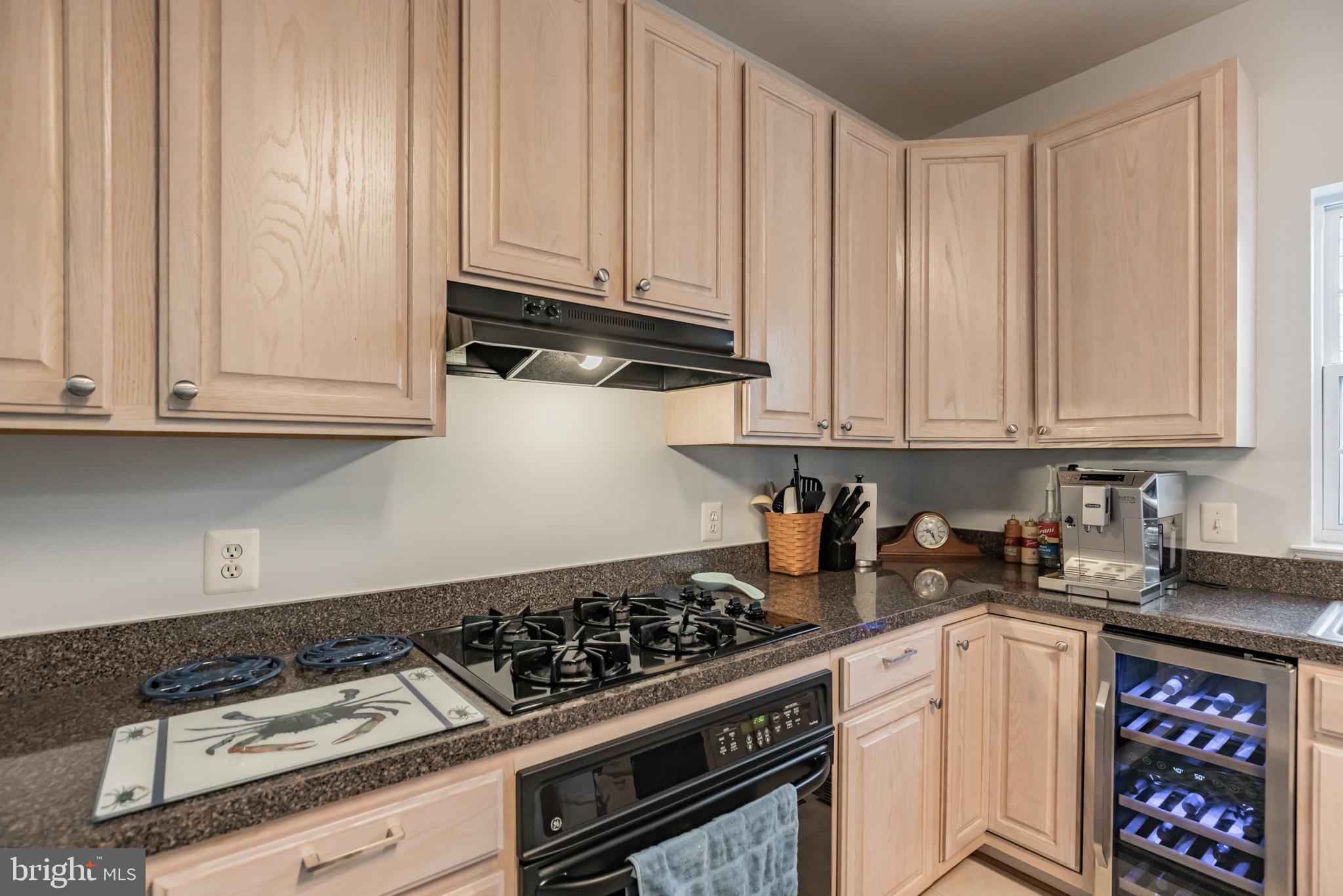 SOLOMONS LANDING - Residential