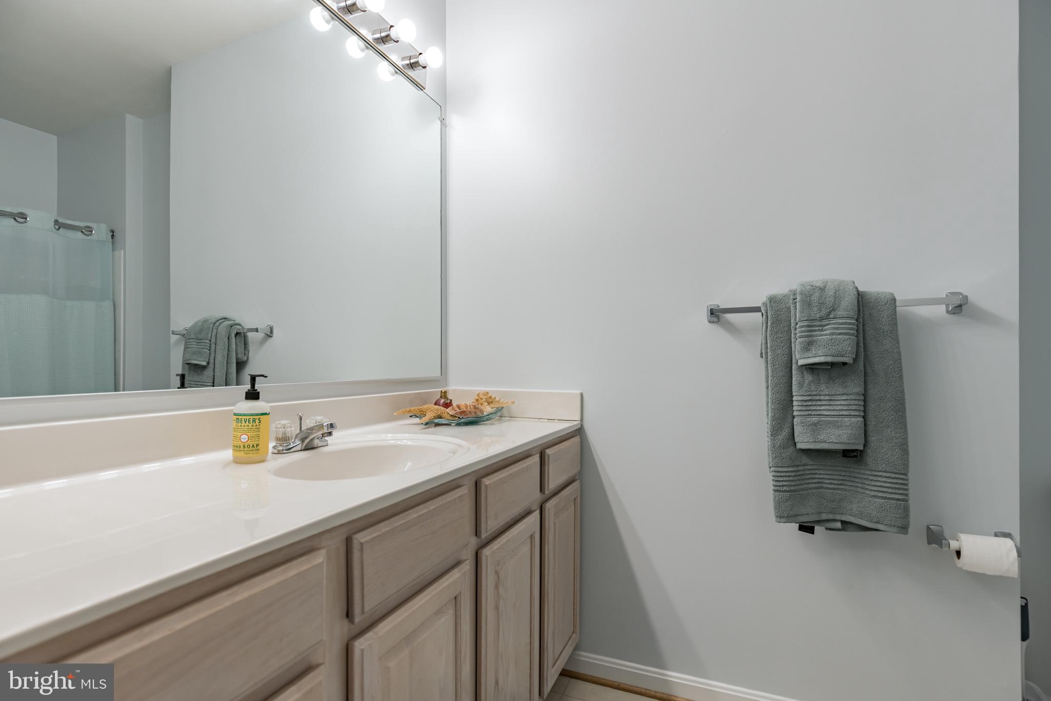 SOLOMONS LANDING - Residential