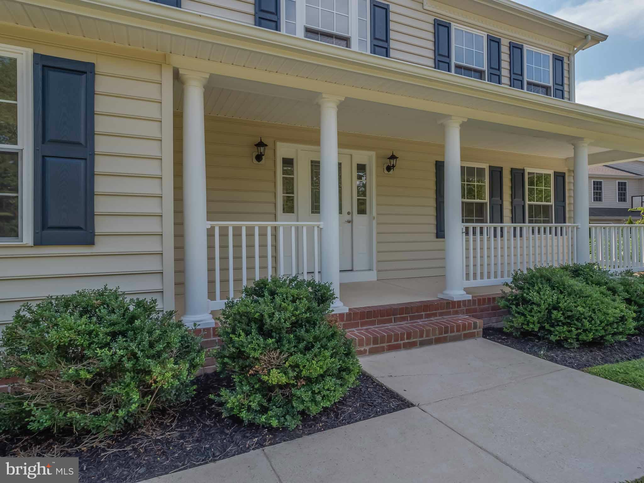 COVE LAKE - Residential