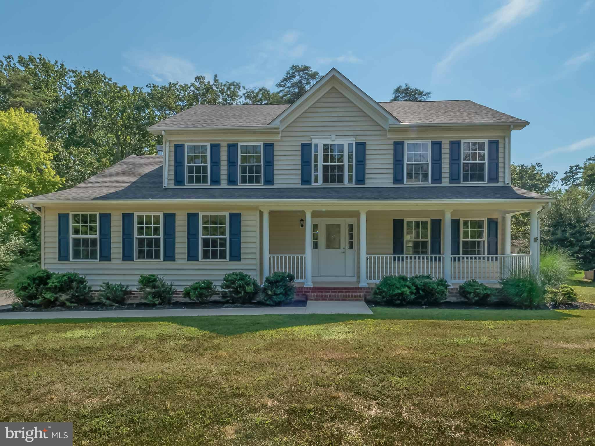 COVE LAKE - Residential