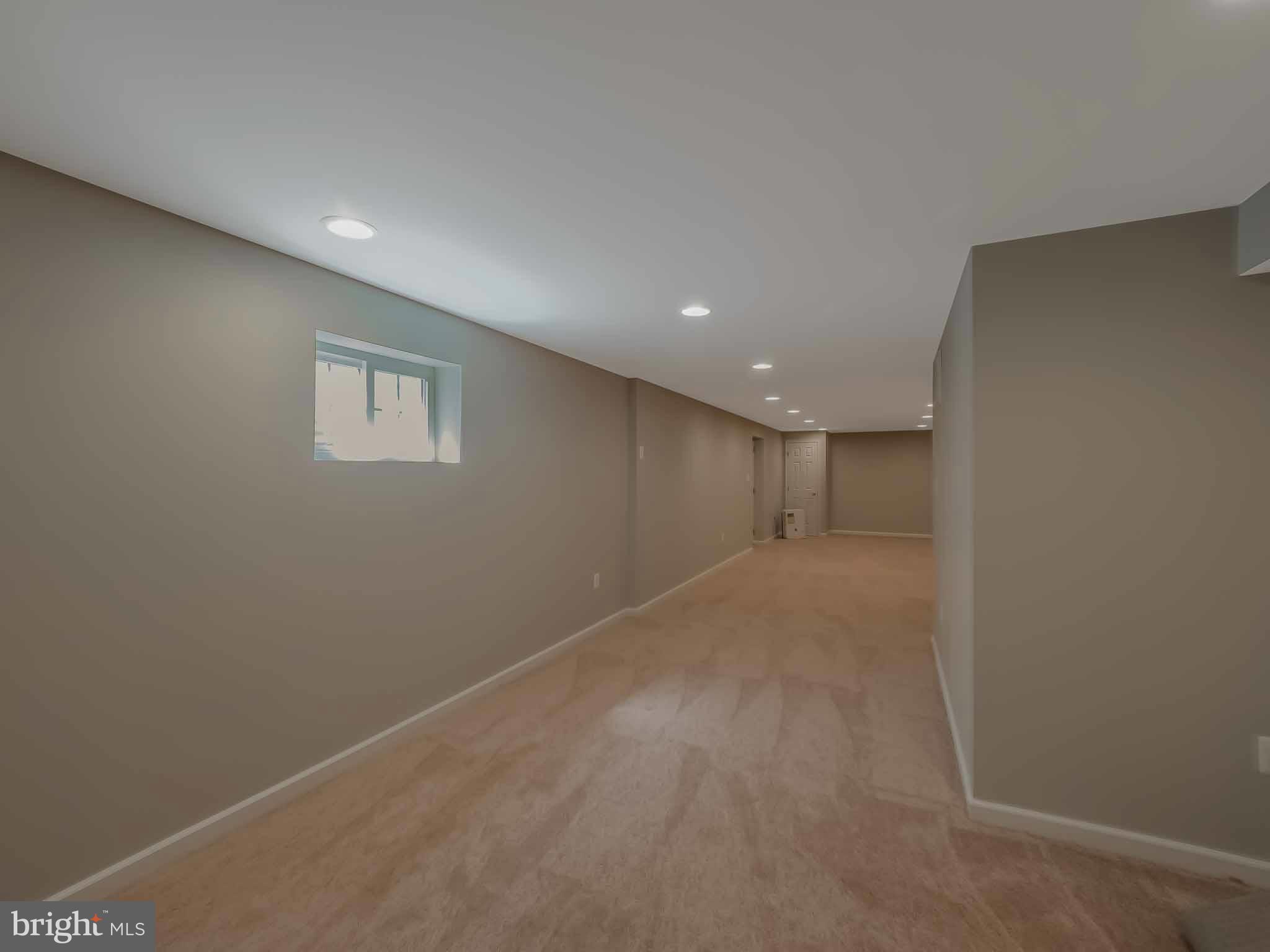 COVE LAKE - Residential