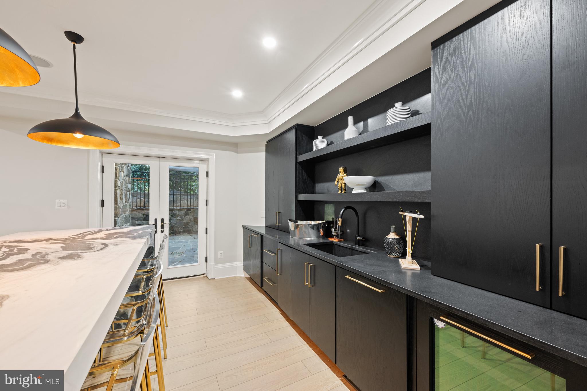 FOXHALL OF MCLEAN - Residential