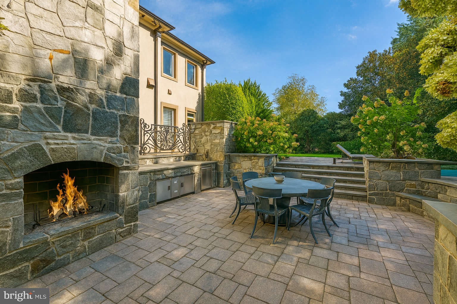 FOXHALL OF MCLEAN - Residential