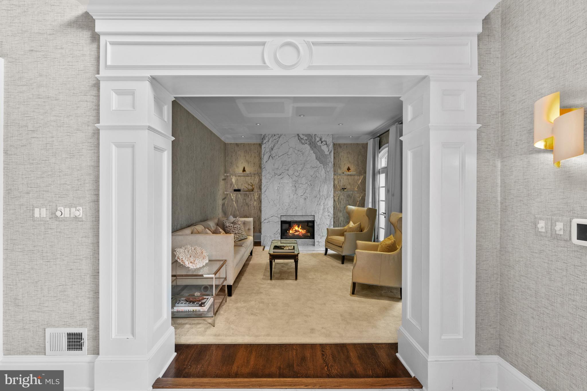 FOXHALL OF MCLEAN - Residential