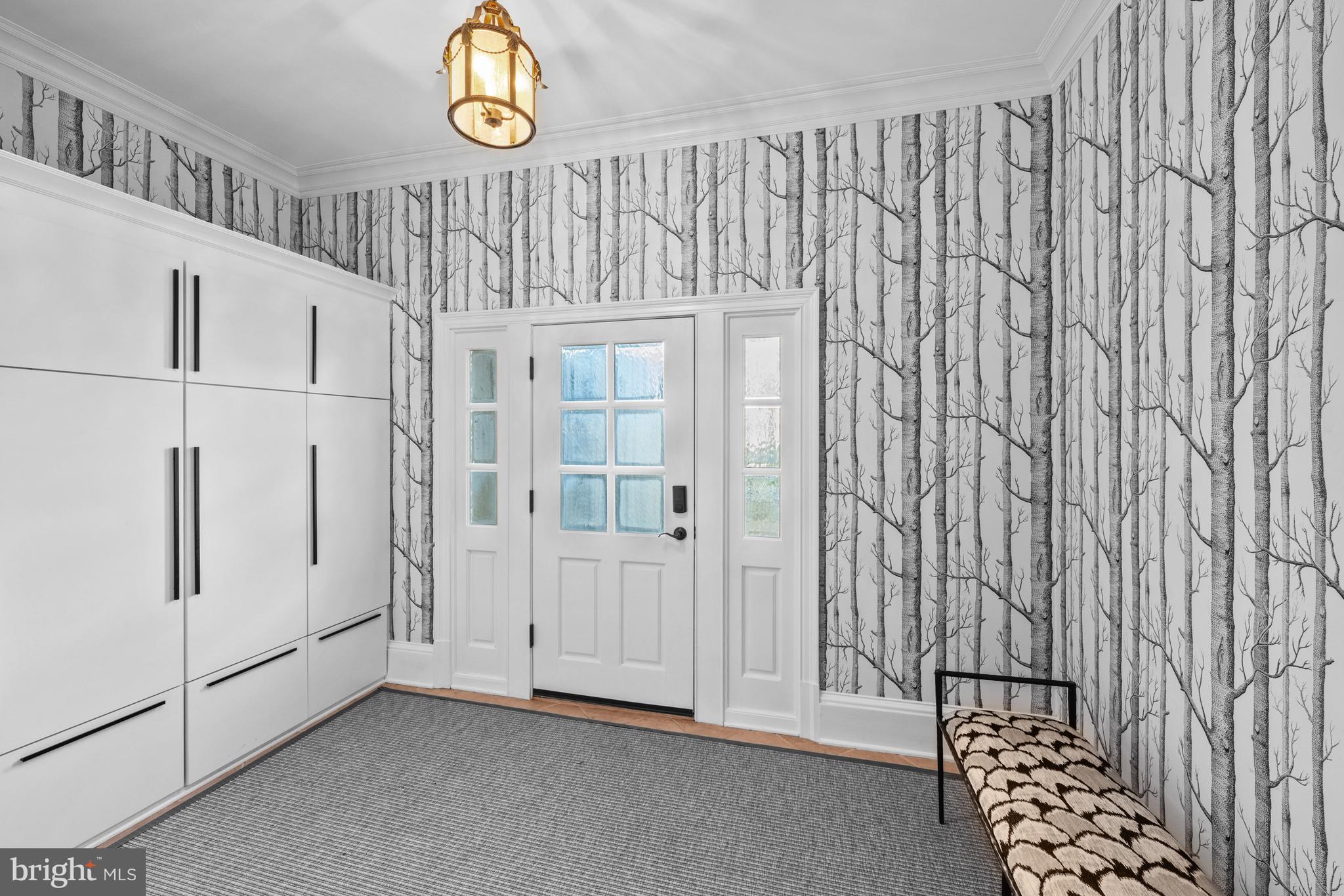 FOXHALL OF MCLEAN - Residential