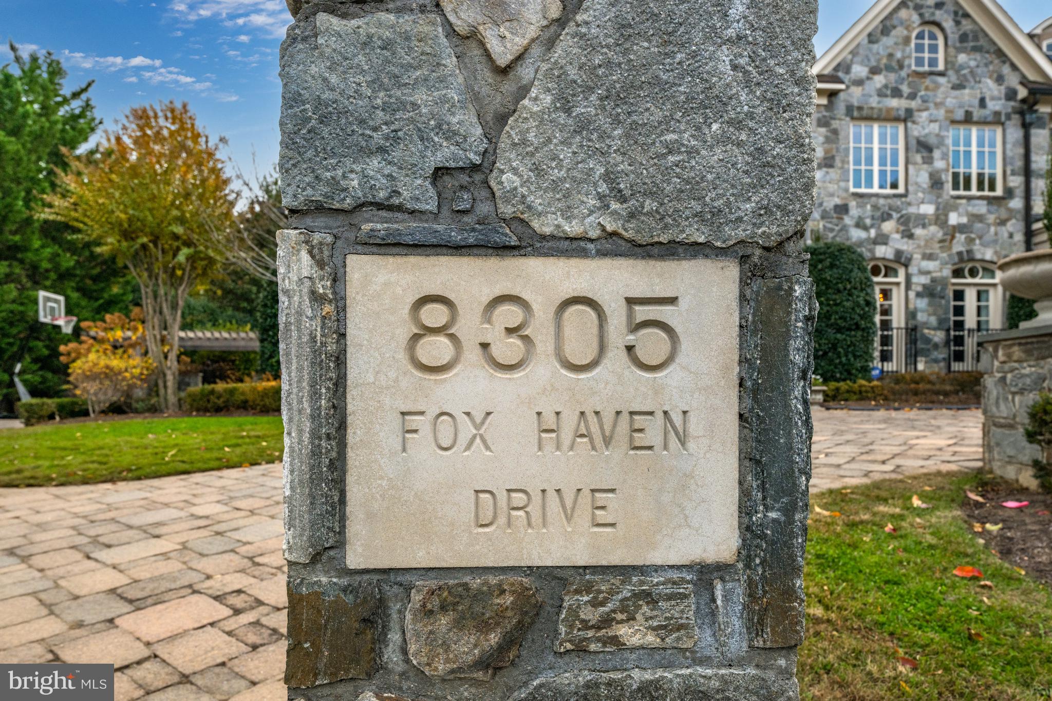 FOXHALL OF MCLEAN - Residential
