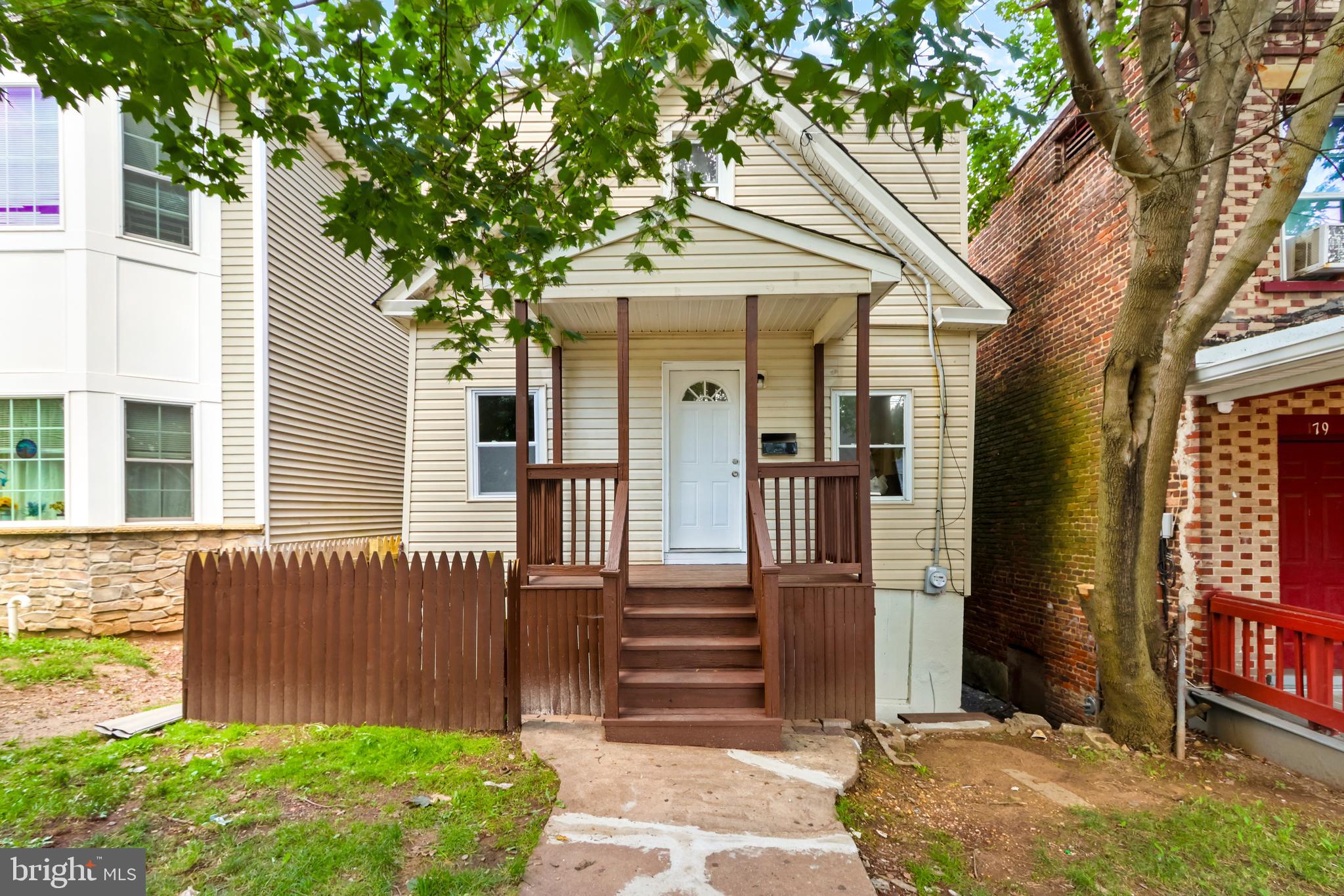 181 HALE STREET