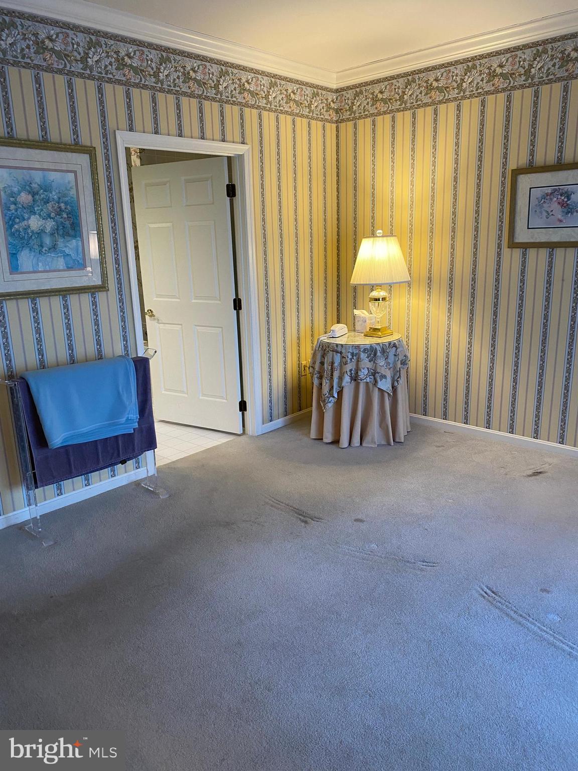 ALBERT COURTS - Residential