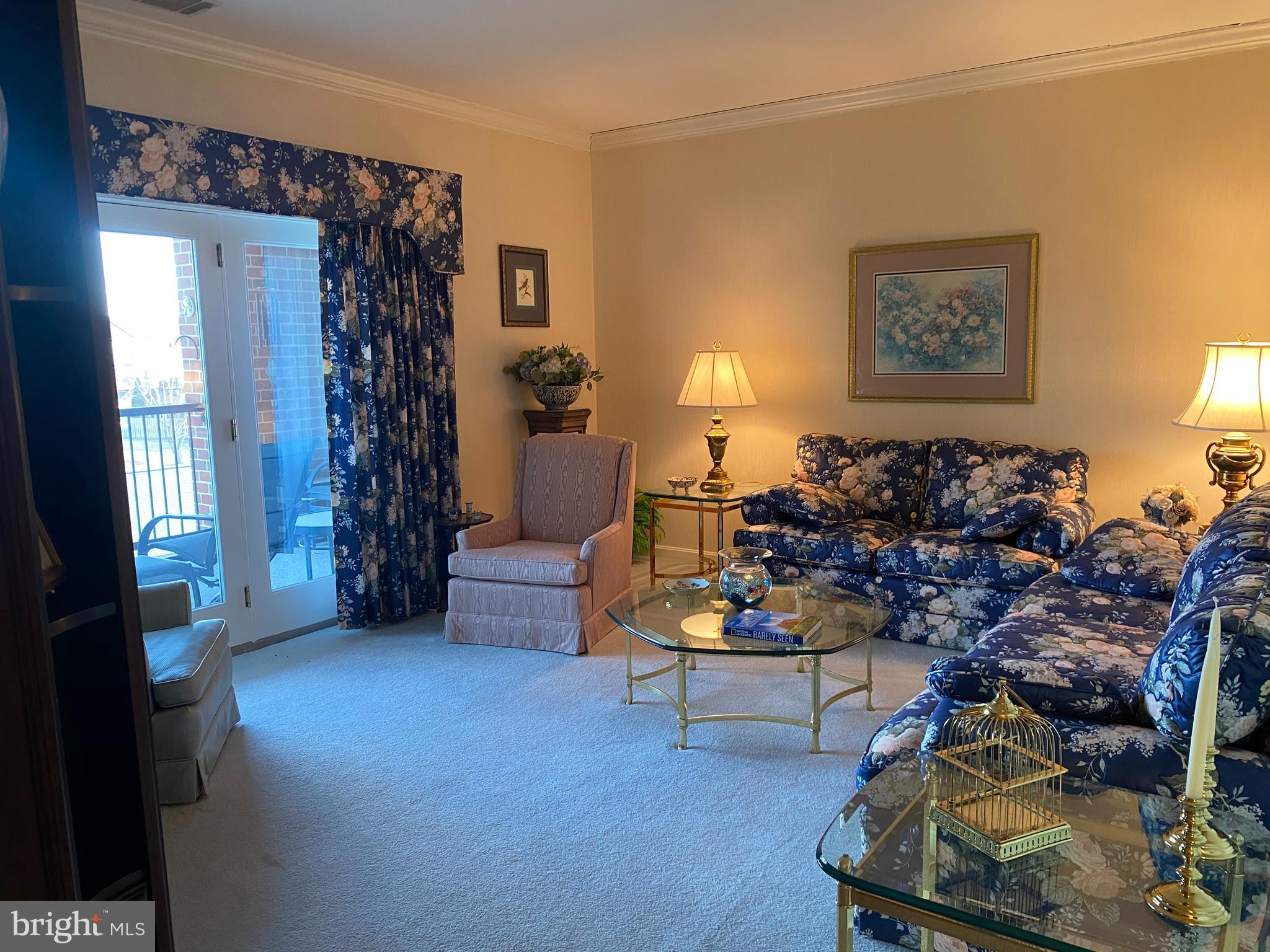 ALBERT COURTS - Residential