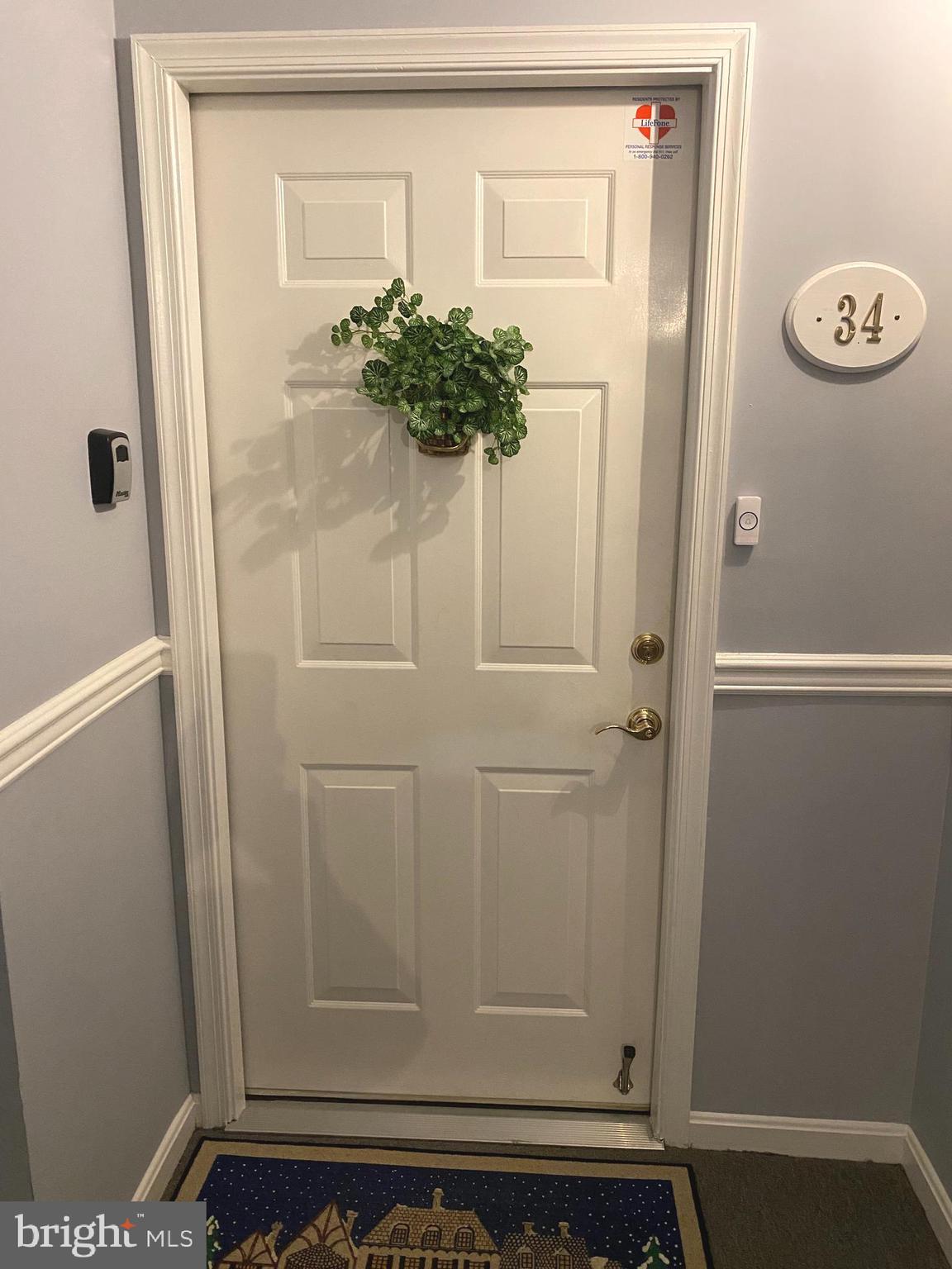 ALBERT COURTS - Residential