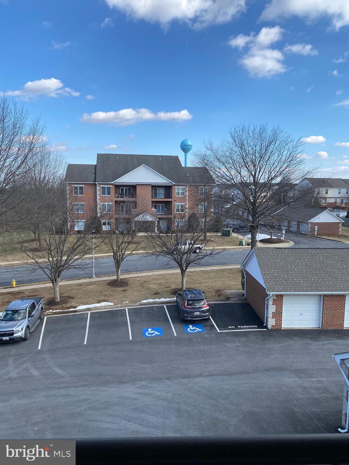 ALBERT COURTS - Residential