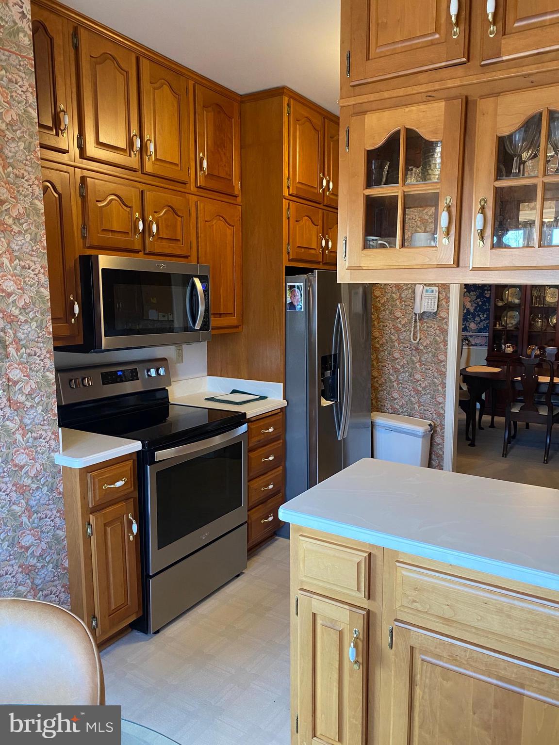 ALBERT COURTS - Residential