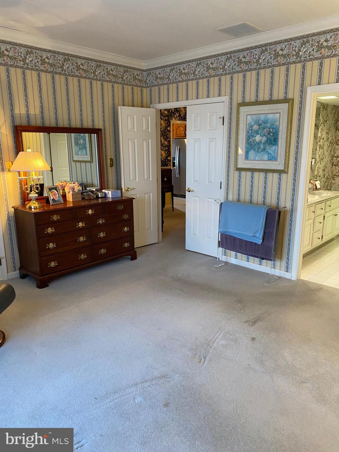 ALBERT COURTS - Residential