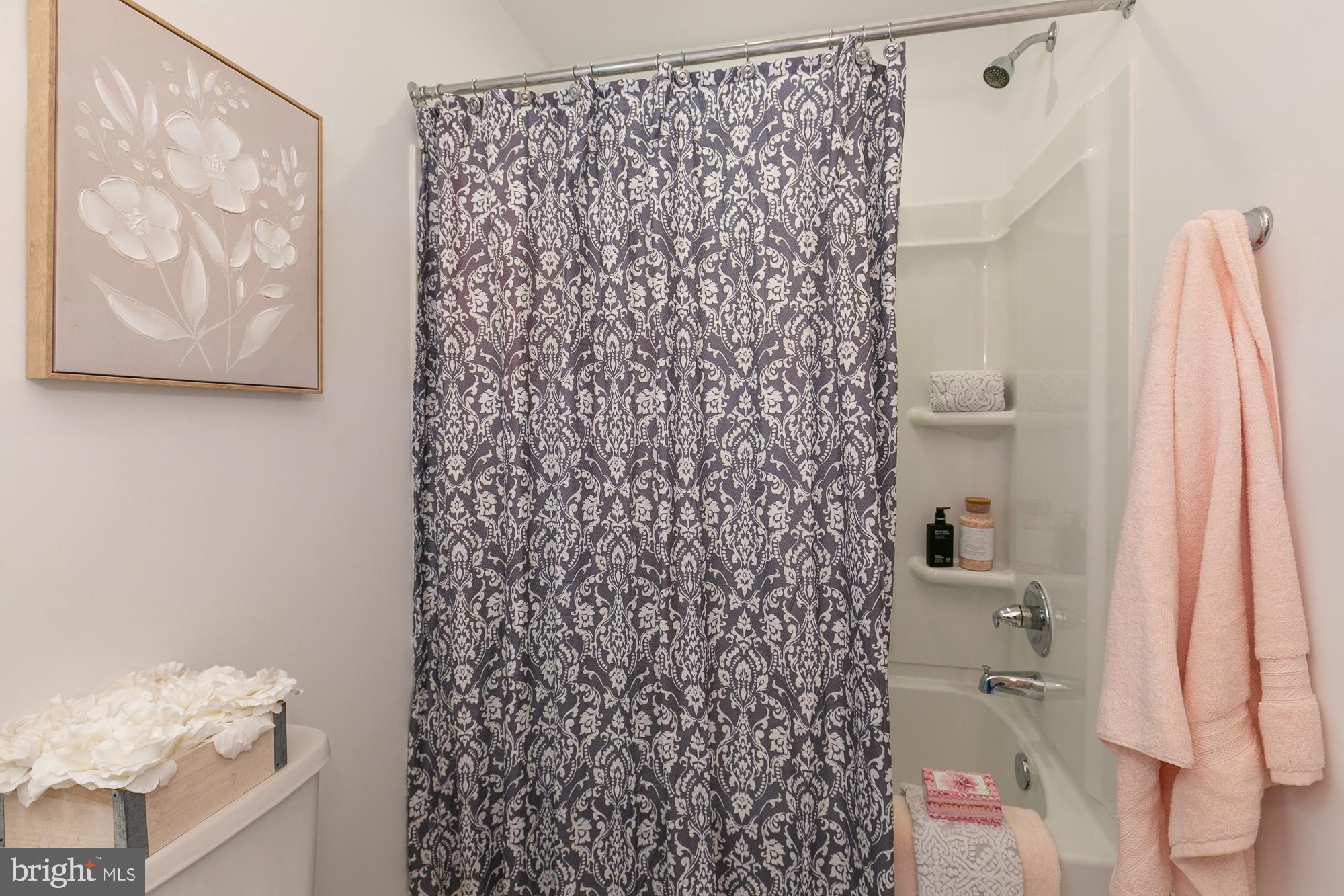 STONEBROOK VILLAGE - Residential