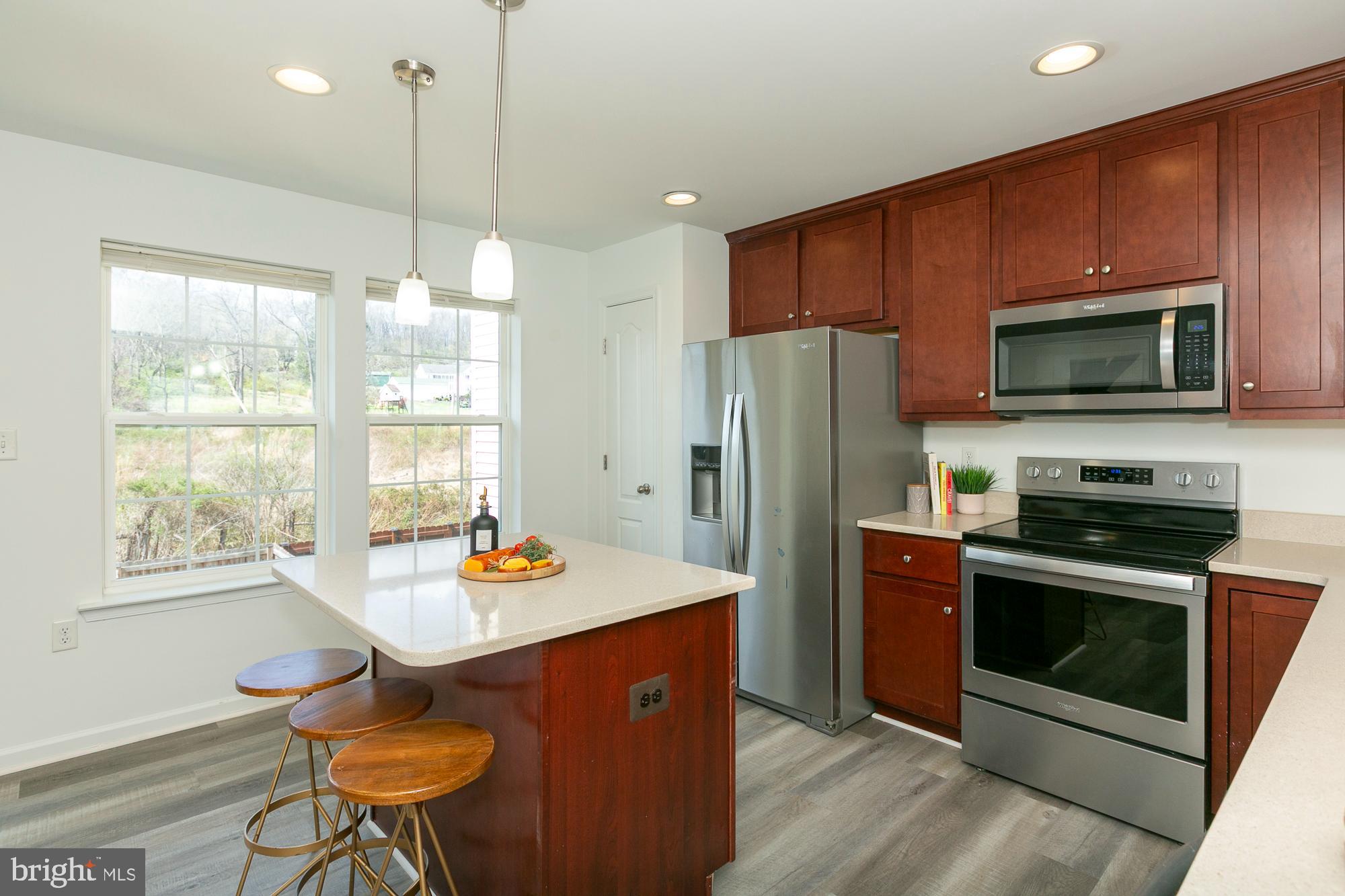 STONEBROOK VILLAGE - Residential