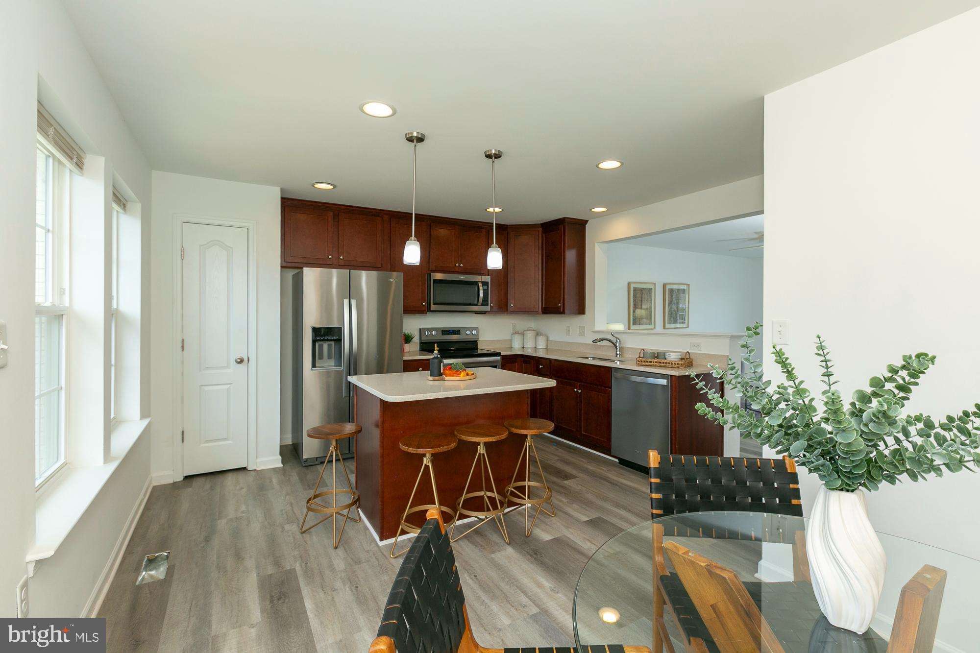 STONEBROOK VILLAGE - Residential