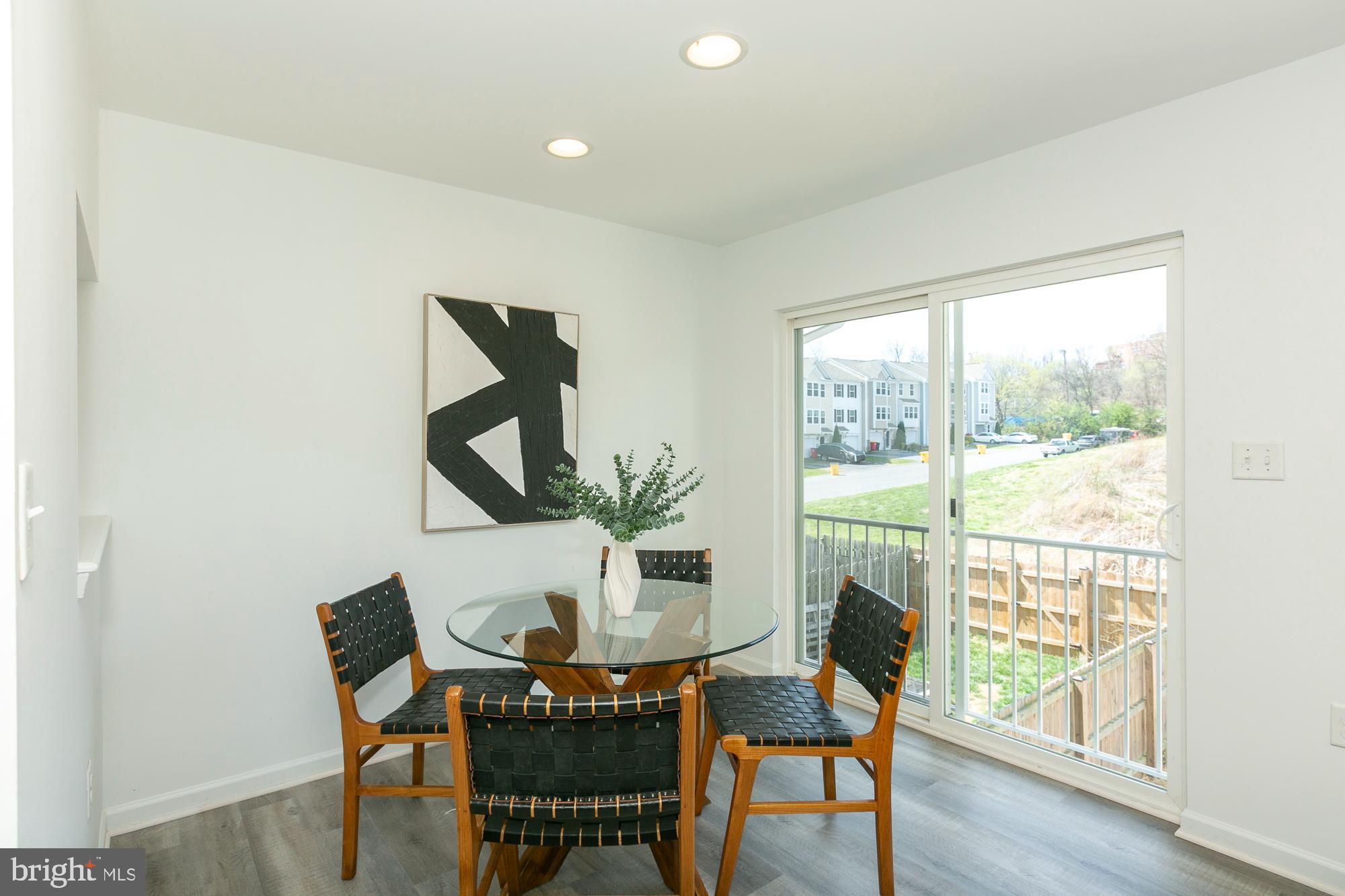 STONEBROOK VILLAGE - Residential