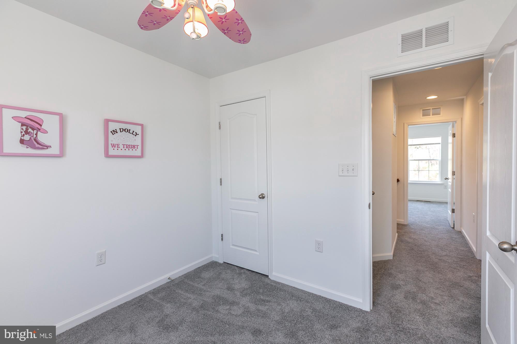 STONEBROOK VILLAGE - Residential