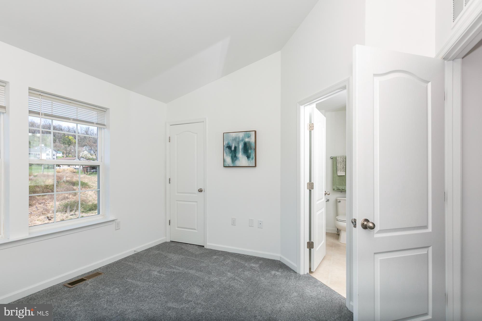 STONEBROOK VILLAGE - Residential