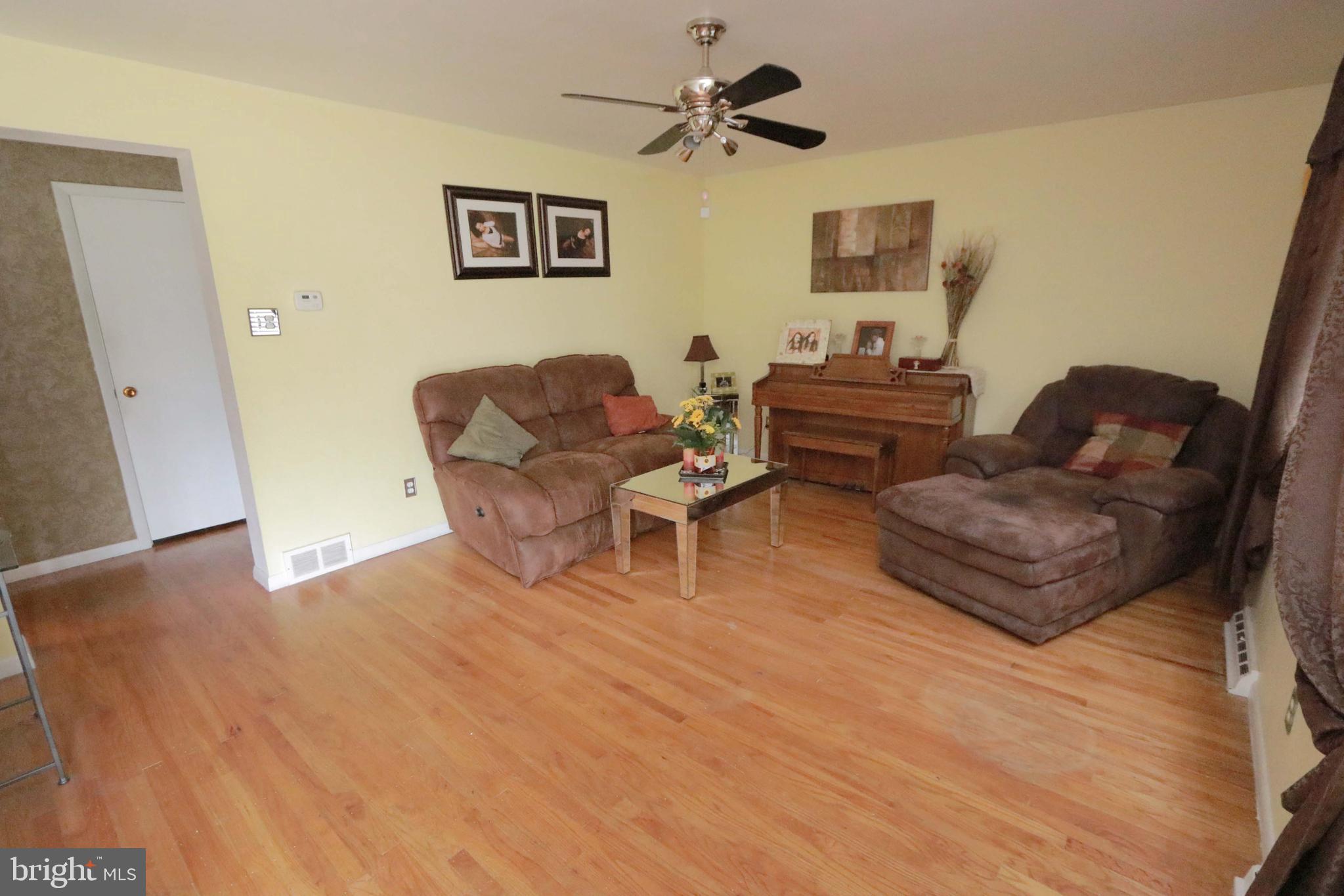 ELKINS PARK - Residential