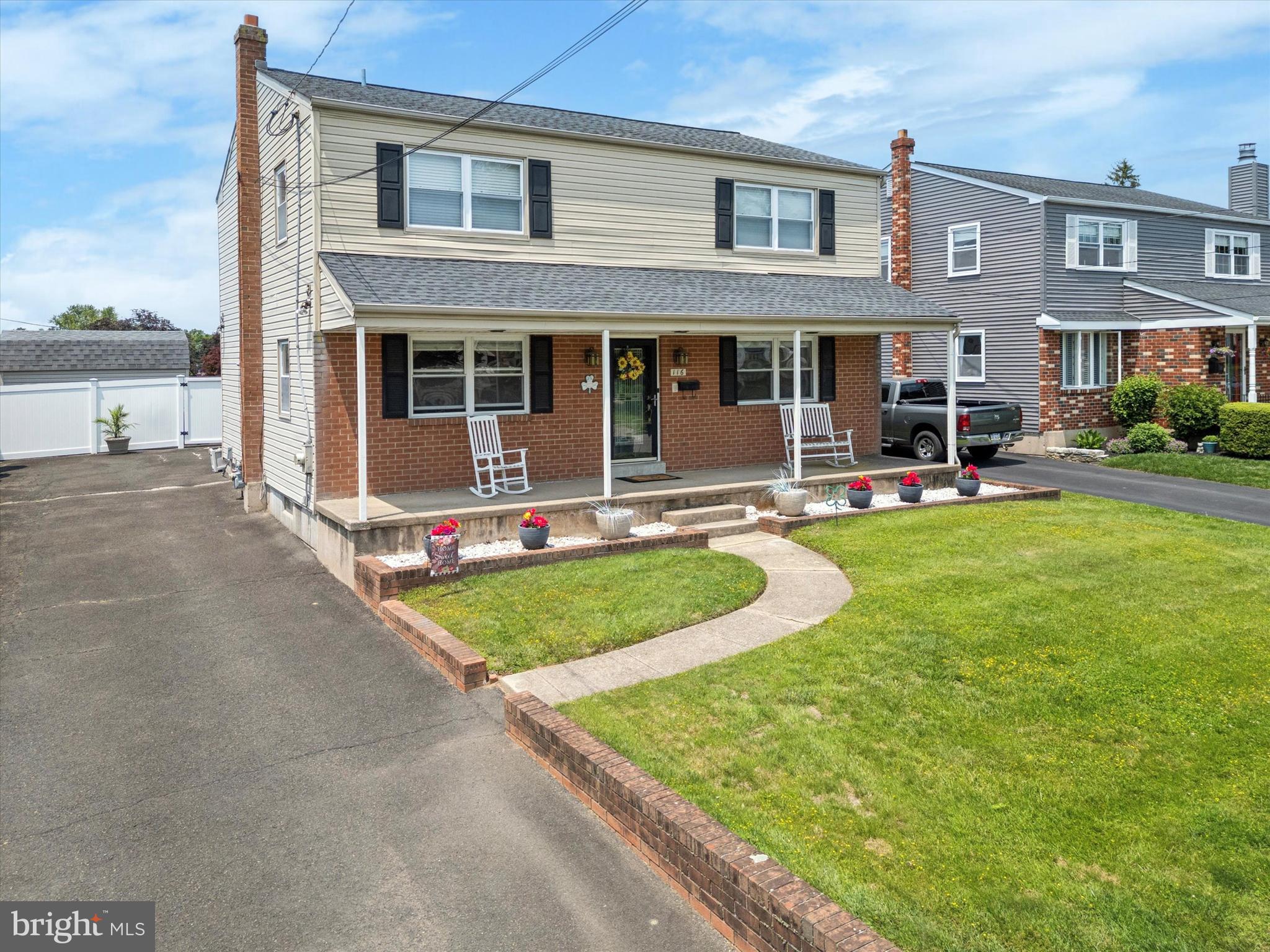 ELKINS PARK - Residential