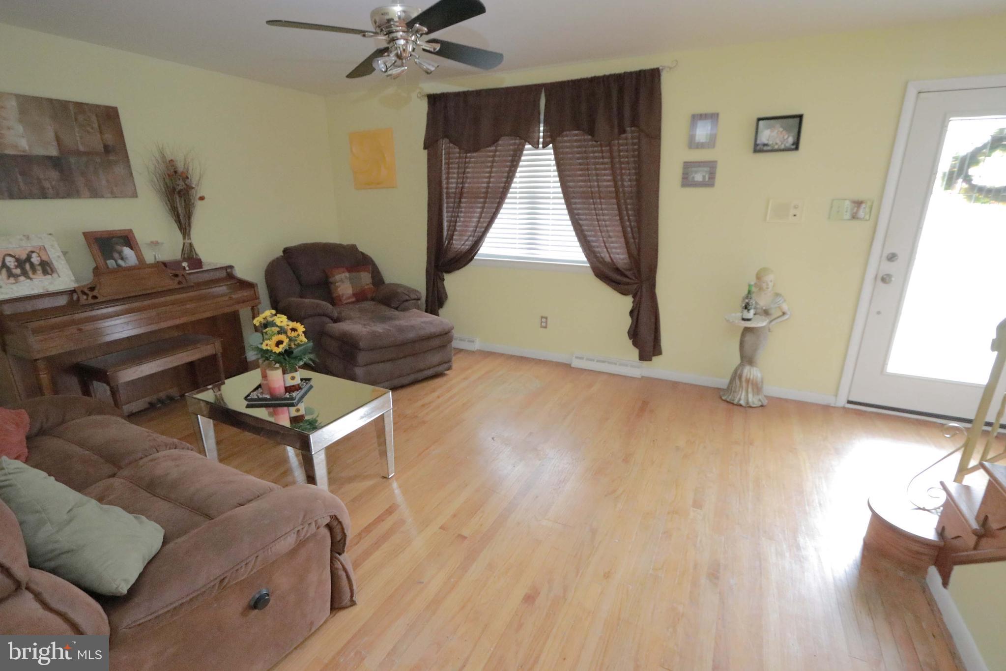 ELKINS PARK - Residential