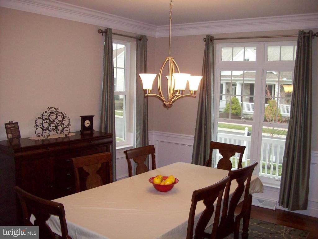 BRIGHTON - Residential