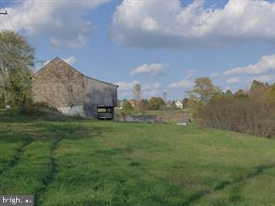 Coming this week is a well-known Stone Bank Barn ready for conversion.  Beautiful 1.9-acre lot with stream
Donwingtown East Schools.