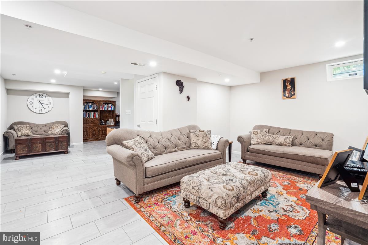 THE VILLAGES AT WELLINGTON - Residential