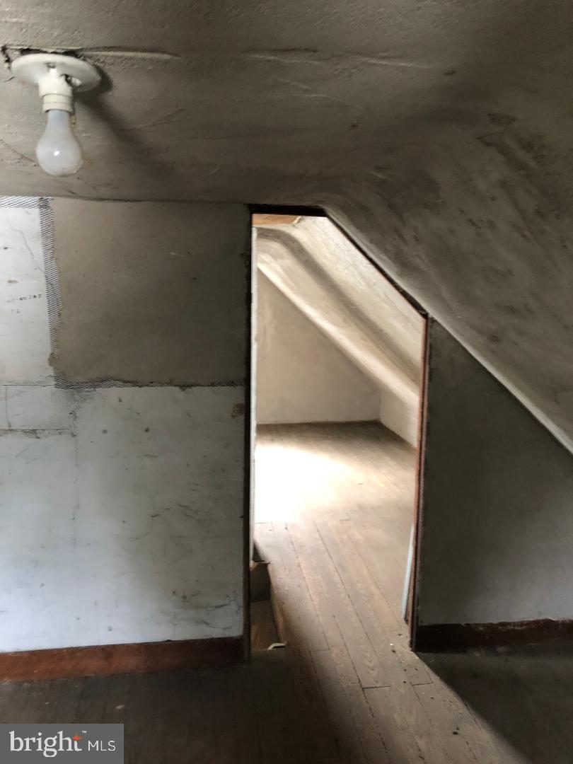 CLAYBROOKE - Residential